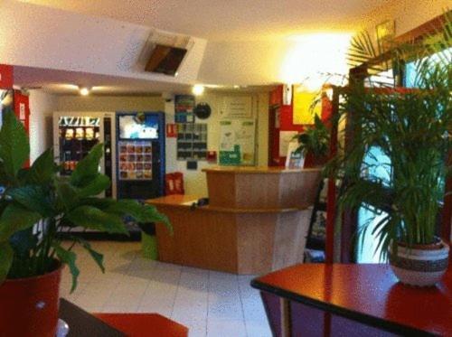 Lemon Hotel Tarascon Εξωτερικό φωτογραφία