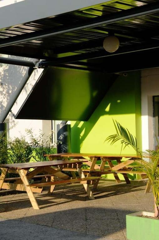 Lemon Hotel Tarascon Εξωτερικό φωτογραφία